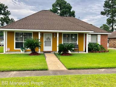 Main picture of 225 Hillcrest Ave