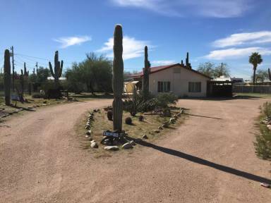 Main picture of 1325 W Superstition Blvd