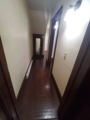 Main picture of 217 N 2nd St