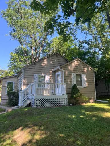 Main picture of 3732 Madison St