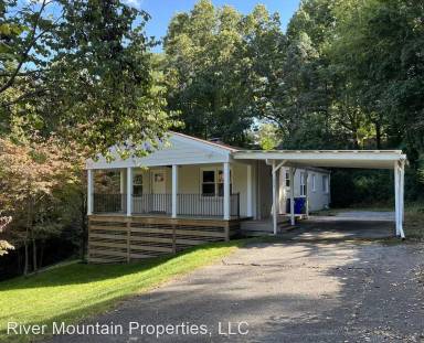 Main picture of 1005 Highland Cir