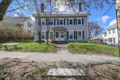 Main picture of 54 Washington St