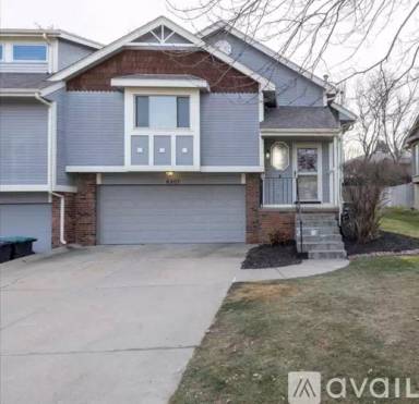 Main picture of 6507 S 108th Ave