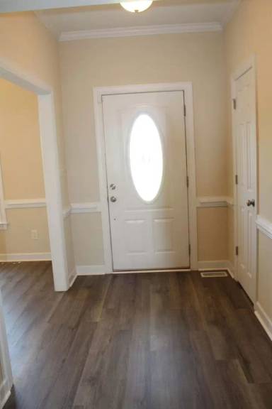 Main picture of 211 Dogwood Estates Ln