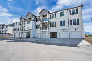 Main picture of 1922 N 3330 W