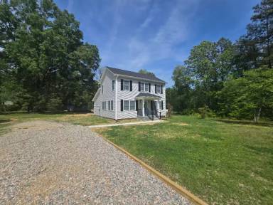 Main picture of 4636 Kingsland Rd