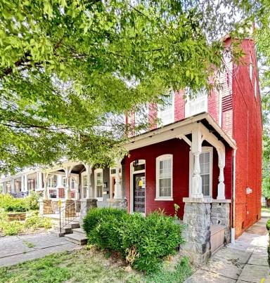 Main picture of 213 E Ross St