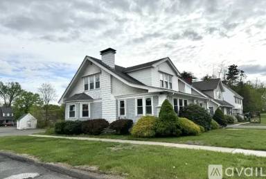 Main picture of 74 Court St