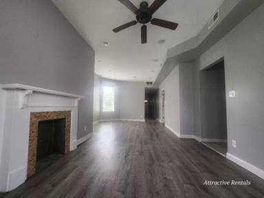 Main picture of 6612 S Rhodes Ave