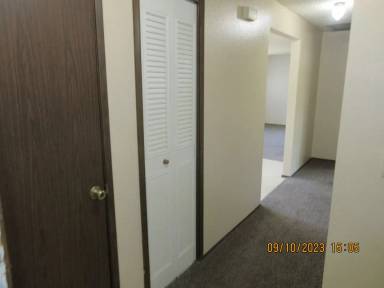 Main picture of 1172 12th St NE