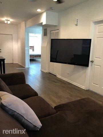 Main picture of 2839 W Wellington Ave