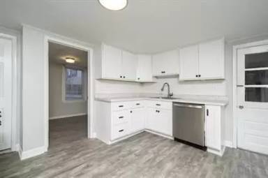 Main picture of 51 Lansing St