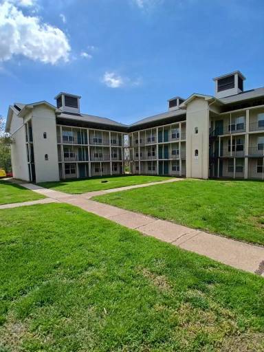 Main picture of Poquonock Place Apartments