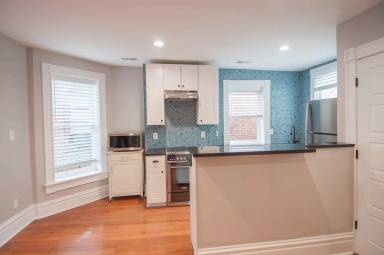 Main picture of 3236 California Ave