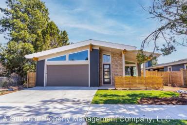 Main picture of 61408 Duncan Ln