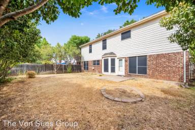 Main picture of 7517 Point Reyes Dr