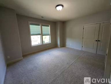 Main picture of 15050 SE Pebble Beach Dr