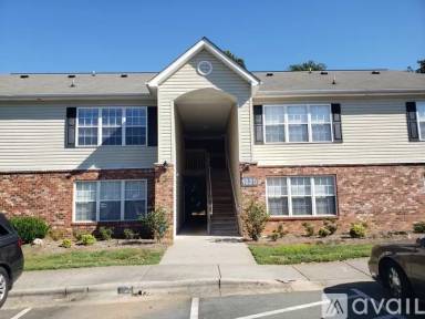 Main picture of 1820 Crest Hollow Dr