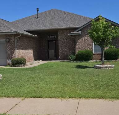 Main picture of 5113 SE 80th St