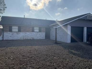 Main picture of 9332 Harmony Dr