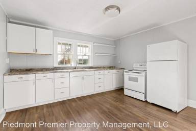 Main picture of 107 English St
