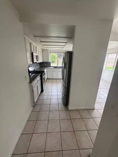 Main picture of 115 Cain Dr