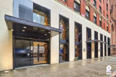 Main picture of 15 W 55th St