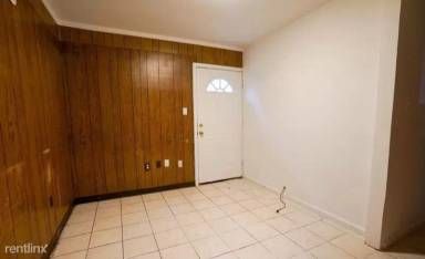 Main picture of 10206 Winchester Ct