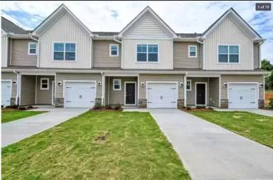Main picture of 31 Apricot Ln
