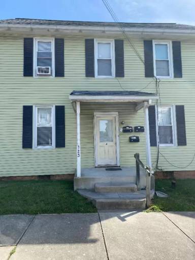 Main picture of 123 Delta St
