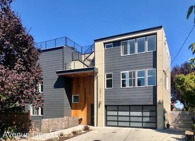 Main picture of 3317 39th Ave W