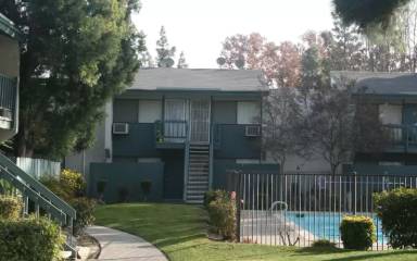 Main picture of 5002 Hunter Ave