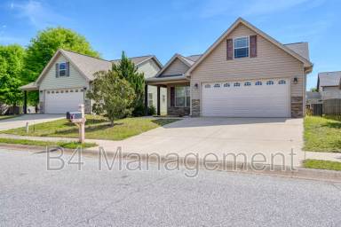 Main picture of 707 Bankston Dr