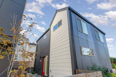 Main picture of 5045 25th Ave SW