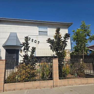 Main picture of 2507 Obama Blvd