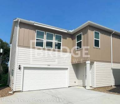Main picture of 311 Huisache St