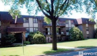 Main picture of 1600 5th St SW