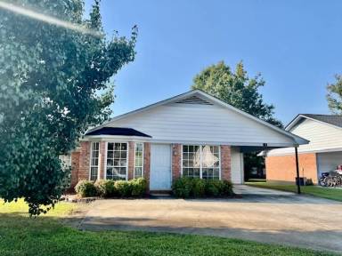 Main picture of 3 Rockcreek Dr NW