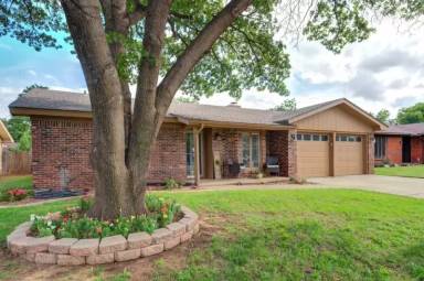 Main picture of 4609 62nd St