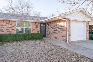 Main picture of 8513 Wakefield St