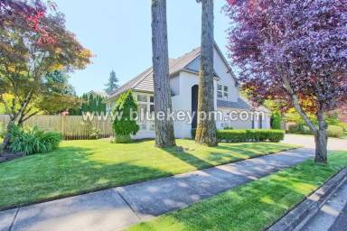 Main picture of 14919 NE 11th St