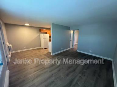 Main picture of 2123 119th St