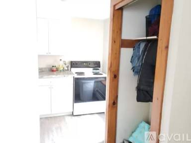 Main picture of 104 Apsley St