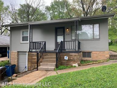 Main picture of 6158 Emerald Ave