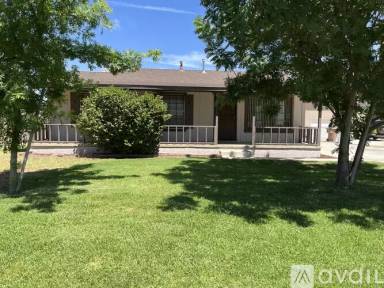 Main picture of 6322 Almond Dr