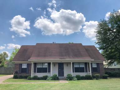 Main picture of 561 Fairmont Pl