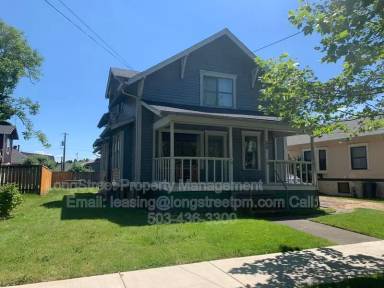 Main picture of 821 SW 10th St