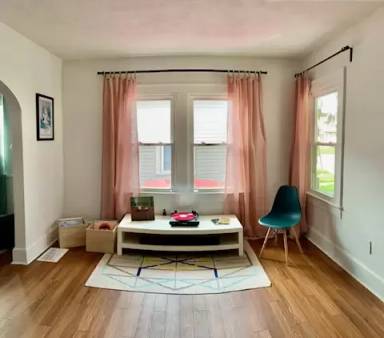 Main picture of 817 N Oakland Ave