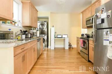 Main picture of 391-393 Washington St Apartments