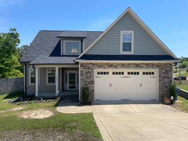 Main picture of 3900 Limwert Ln